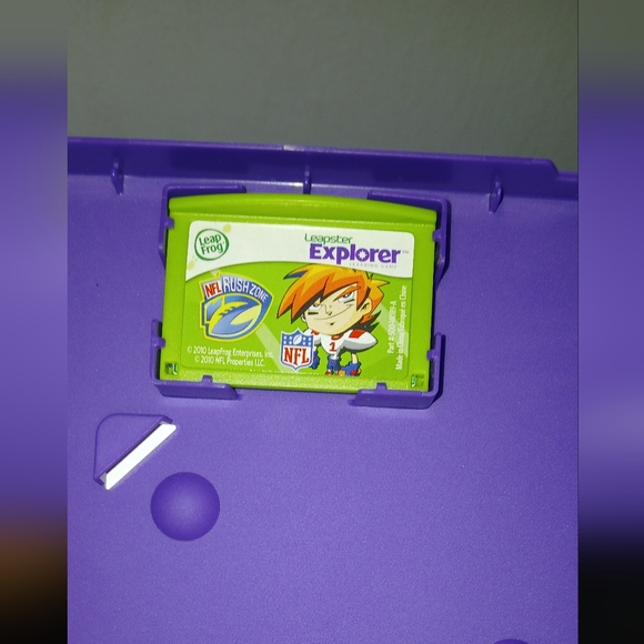 LeapFrog Leapster2 Interactive Handheld Console - Picture 9 of 15